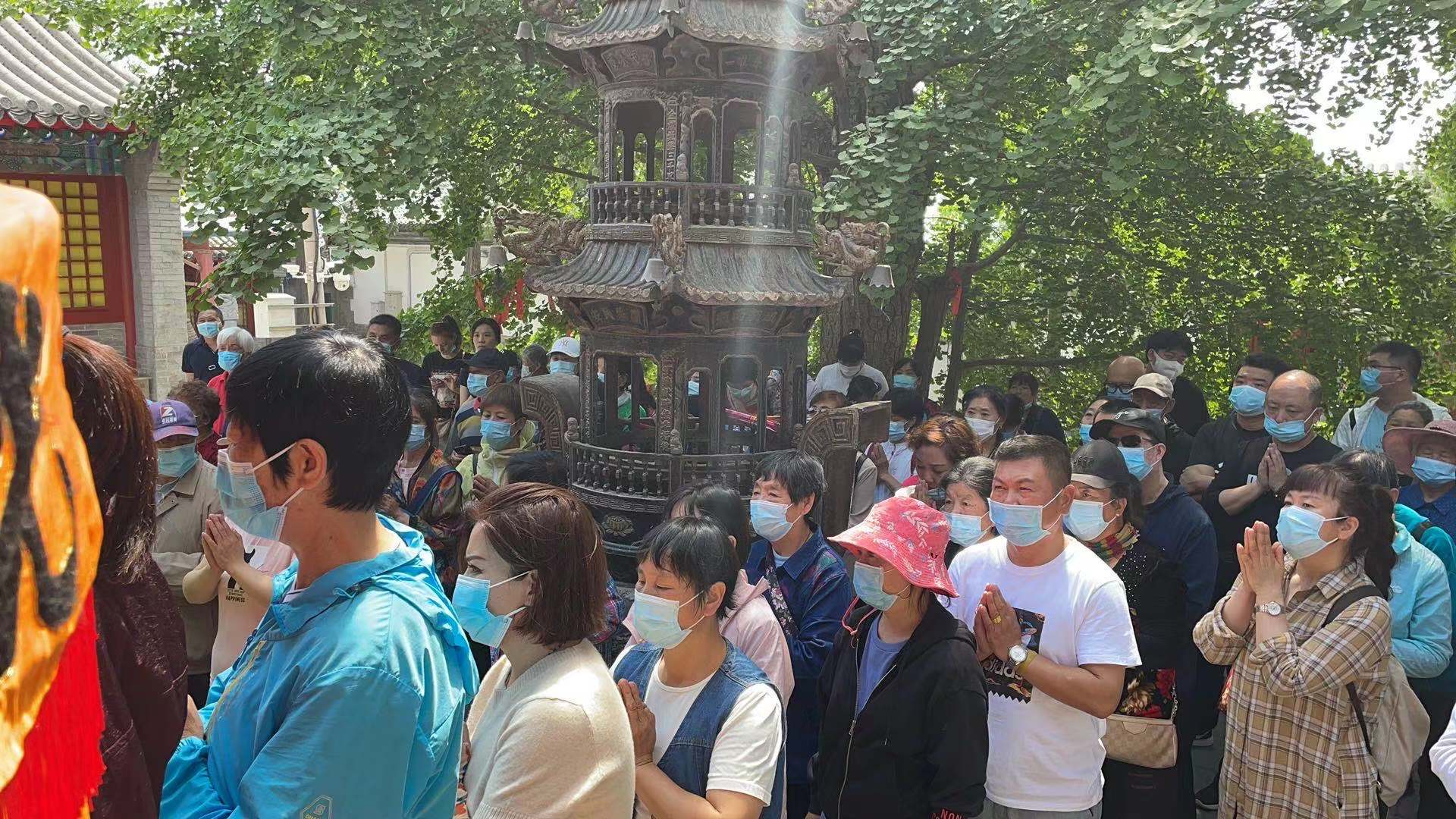 《浴佛节》北京和平寺恭迎释迦牟尼佛圣诞日，祈福世界和平